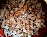 A picture of step 2 of Beef in a pot with sweet pepper.