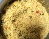 A picture of step 4 of Spicy matar pulao.