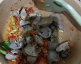 Foto langkah ke 2 dari resep Sambal Goreng Hati Pete Pedas.