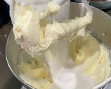 A picture of step 4 of Cream Cheese Poundcake.