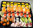 Hình ảnh bước 4 Sushi Nhật.
Sashimi