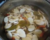 รูปขั้นตอนการทำที่ 4 ของ ต้มยำเห็ด (มังสวิรัติ) | Mushrooms Tum Yum Soup