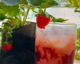 Foto langkah ke 4 dari resep Milky Yakult berry.