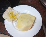 Foto del paso 3 de la receta: Hamburguesa de fiambre con lechuga, tomate, cebolla y queso