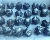 Foto del paso 6 de la receta: Bolitas de coco (postre navideño)