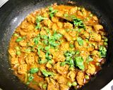A picture of step 8 of Soya Nuggets Curry.