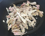 Foto del paso 1 de la receta: Pasta con sobras de pavo asado