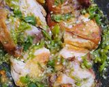 Foto langkah ke 3 dari resep Ayam Penyet Cabe Ijo.