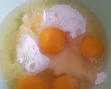 Foto langkah ke 1 dari resep Sponge Cake with Decoration Flower.