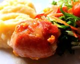 A picture of step 6 of Chicken rolls with cheese, in bacon.