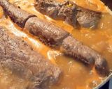 Foto del paso 11 de la receta: Rollo de carne con vegetales mixtos, en salsa
