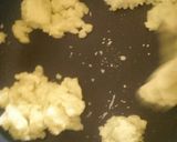 A picture of step 3 of Aloo halwa.