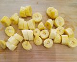 Foto langkah ke 2 dari resep Roti Bakar Pisang Coklat.