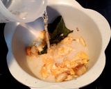 Foto langkah ke 3 dari resep Bubur Ikan Kembung (MPASI Bayi 8 Bln +).