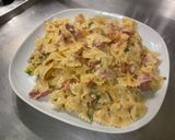 Une image de l'étape 13 de Farfalles au jambon cru, coulommiers et persil.
