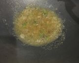 Foto langkah ke 4 dari resep Mie goreng jawa.