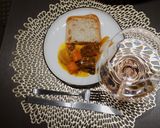 Hình bước làm 5 của món Bò sốt vang ăn kèm bánh mì sourdough ciabatta