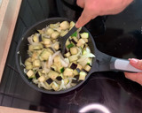 Foto del paso 2 de la receta: Tortilla de berenjena y calabacín