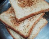 A picture of step 3 of Bread Masala Upma.