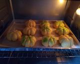 Foto langkah ke 5 dari resep Roti Labu Kuning.