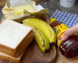 Gambar langkah 1 resipi Roti pisang bermadu keju.
