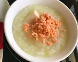 Hình bước làm 1 của món Cháo cá hồi khoai lang phô mai cho bé