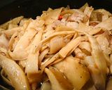Hình bước làm 3 của món Măng kho ba rọi
