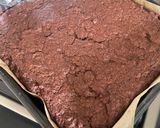 A picture of step 7 of Easter Mini Egg Brownies.