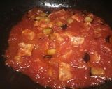 A picture of step 3 of Spaghetti al salmone e melanzane.