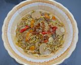 Foto langkah ke 4 dari resep Tumis Taoge Bakso.