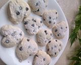 Foto del paso 3 de la receta: Alfajorcitos de maicena con chips de chocolate