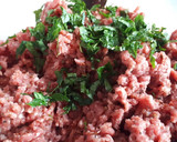 Foto del paso 1 de la receta: Albóndigas libanesas en salsa de tomate