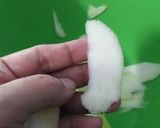 Foto langkah ke 2 dari resep Manisan Mangga Muda.