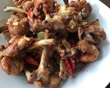 Foto langkah ke 4 dari resep Chicken Tulip dengan bawang dan cabe sangrai.