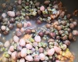 A picture of step 2 of Daliya khichdi.