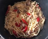 Foto del paso 4 de la receta: Tallarines Salteados