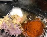 Hình bước làm 2 của món Cà ri đùi gà và mề gà
