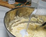 Foto langkah ke 3 dari resep Kue Sagu Keju.
