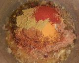 A picture of step 3 of Korma chicken keema.