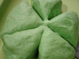 Pandan Wool Roll Bread