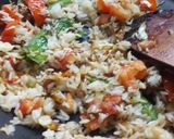 A picture of step 4 of Noodles fried rice.