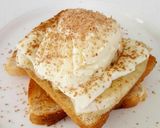 A picture of step 6 of Banana Sandwich topped with Custard ice cream.