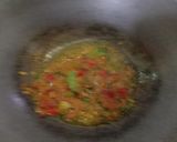 Foto langkah ke 2 dari resep Nasi goreng aromatik.