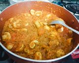 A picture of step 2 of Mushroom masala.