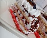 Pas rețetă Prăjitură cu prune, sos de zmeură și frișcă 🍰🍰 3 fotografie