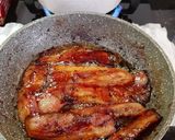 Foto langkah ke 3 dari resep Chapaguri Parasite With Bulgogi Sauced Bacon.