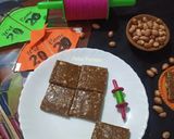 A picture of step 9 of Chocolate Peanut Chikki.