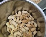 तिल मावा गुड़ डिलाइट बर्फी रेसिपी चरण 4 फोटो