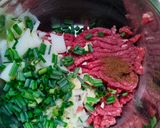 Foto langkah ke 4 dari resep Chinese Beef Roti.