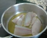 Foto del paso 3 de la receta: Dorada en salsa